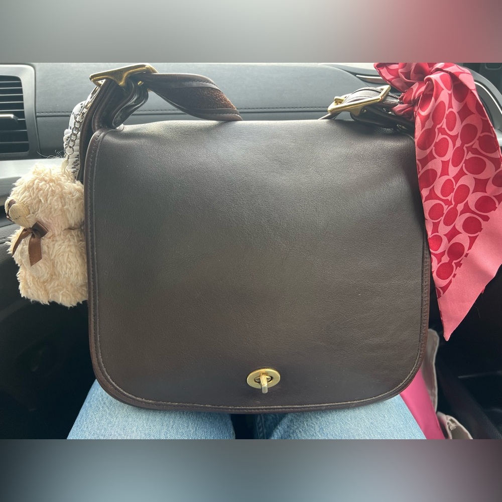 Vintage Coach Mahogany Stewardess